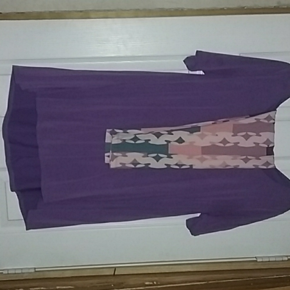 A Lula roe outfit