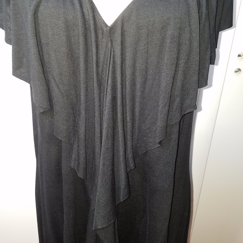 Mossimo Black Ruffled Shift Dress - Picture 2 of 8