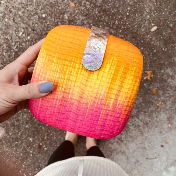 Rebecca Minkoff Clutch💚Mini Minaudier💛SALE🌈 - Picture 5 of 7