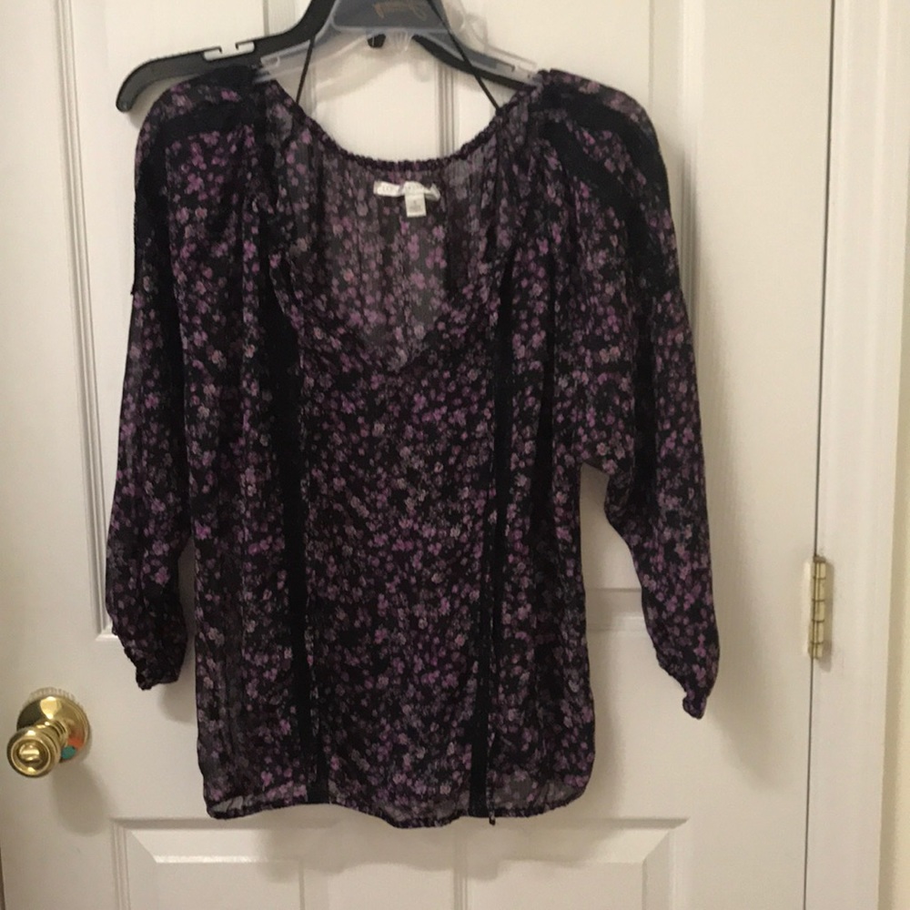 Lauren Conrad blouse size small