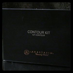 Anastasia Contour Kit
