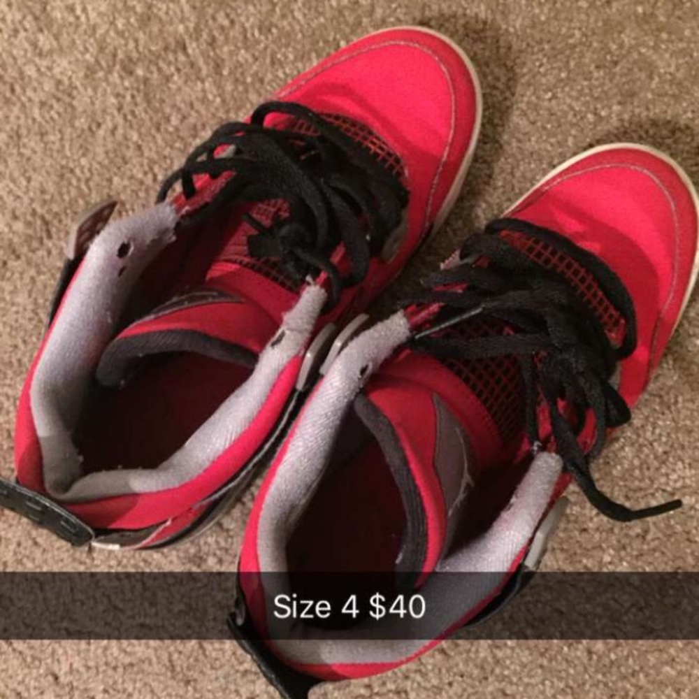 Jordan 4’s