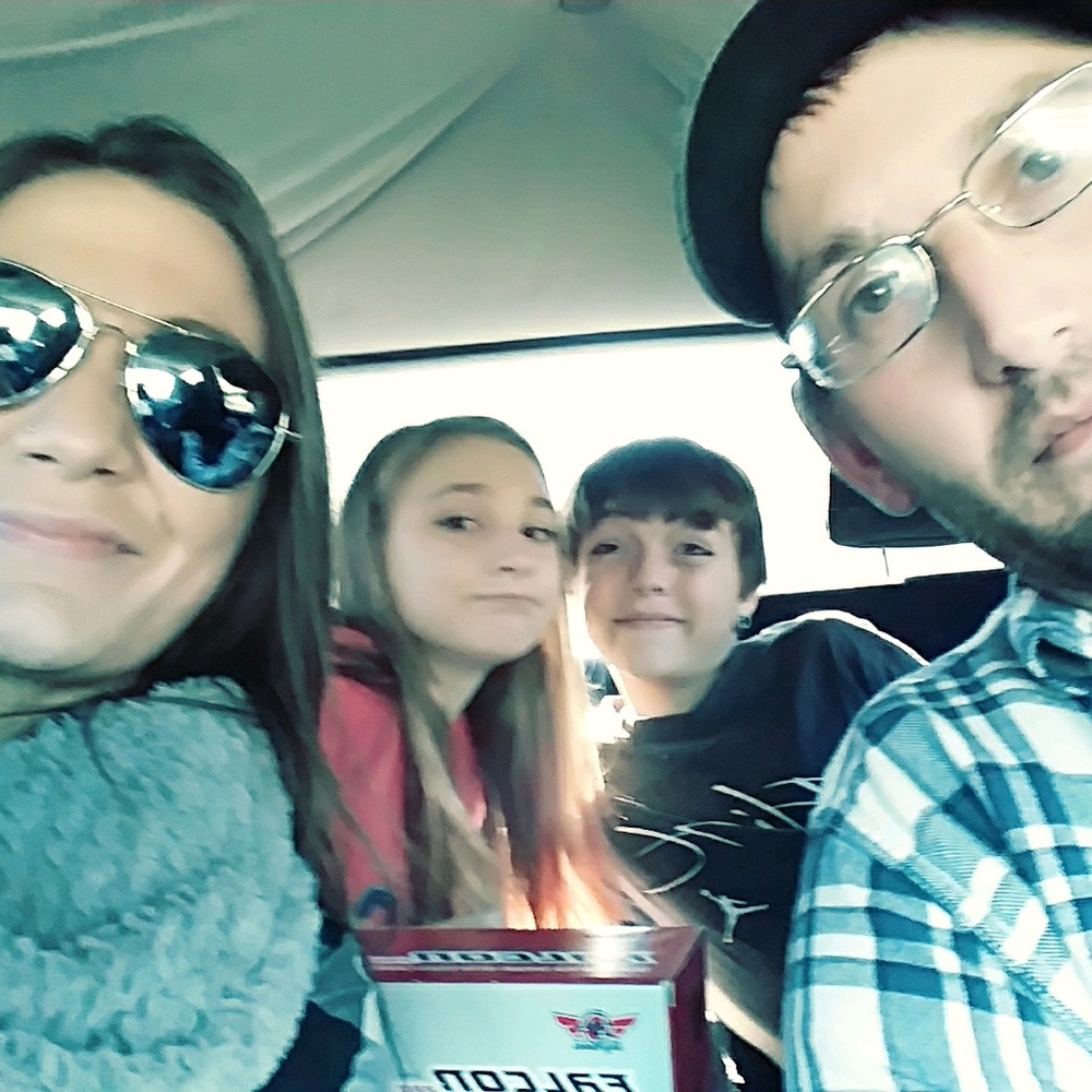 Meet your Posher, Monica