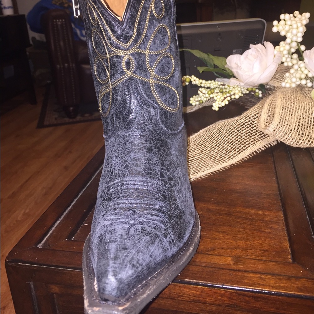 Ladies Stetson zip boots 6.5