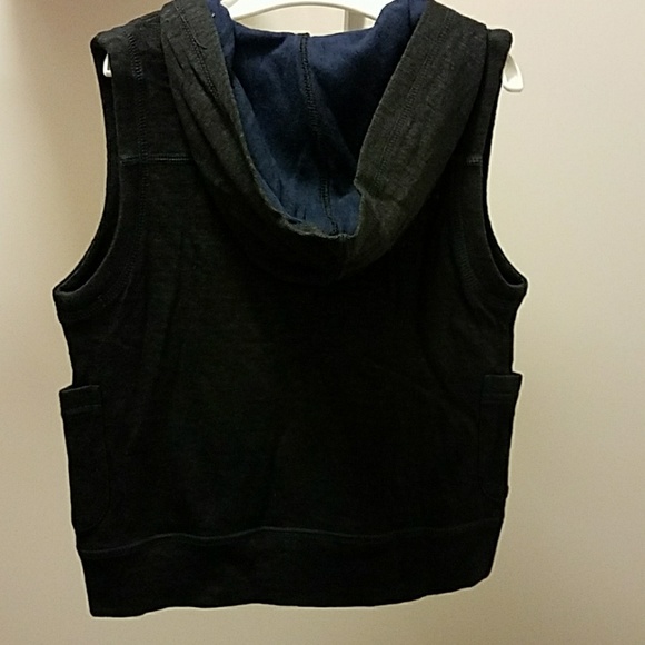 NWT Comme Ca Ism hooded sweater vest - Picture 2 of 4