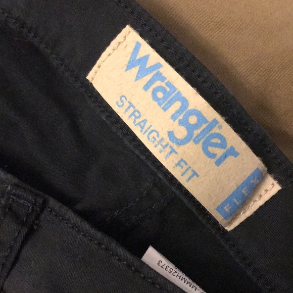 NWOT Wrangler straight fit flex pants - Picture 4 of 4