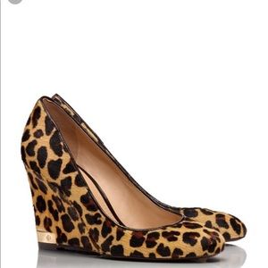 NIB Tory Burch Astoria Wedge Leopard