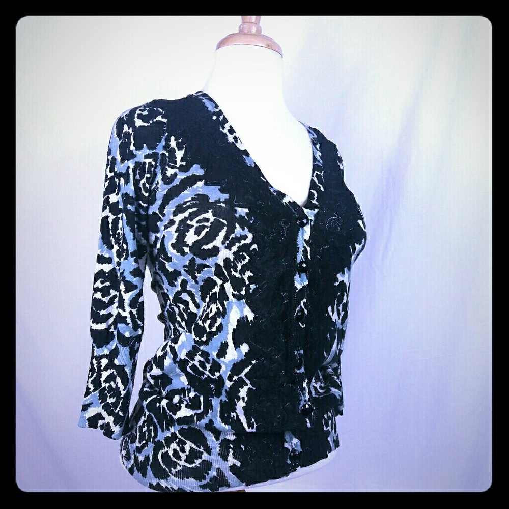 Charlotte body con sweater lace trim