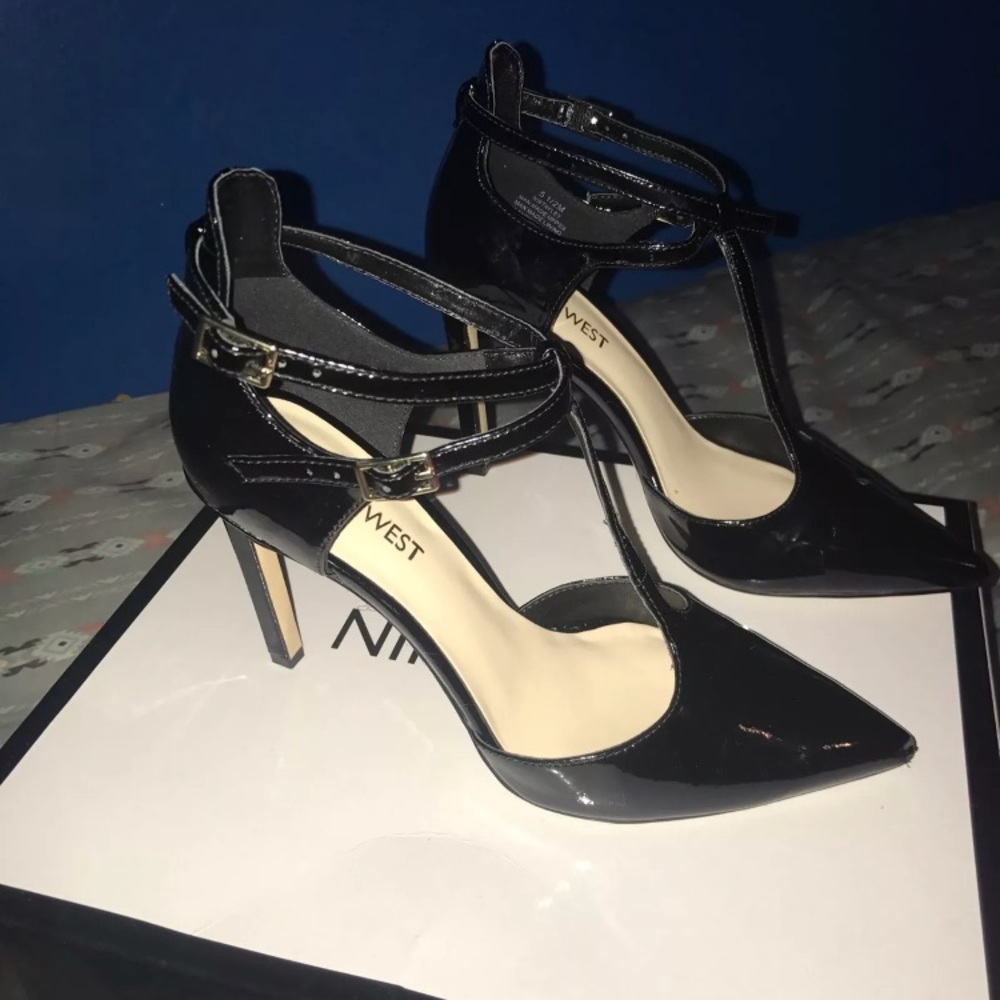 Black t strap heels