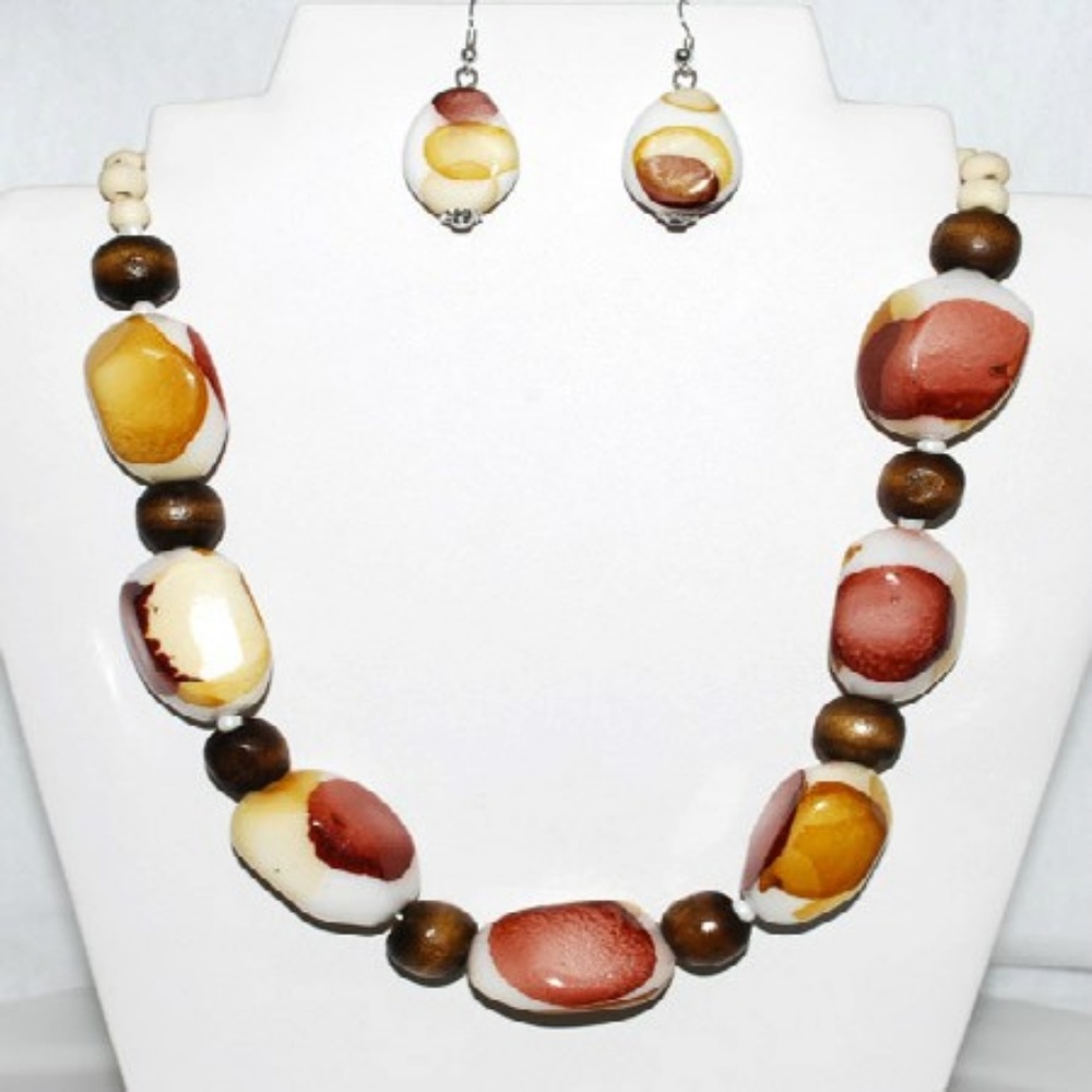Necklace Set