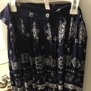 Blue skirt with white pattern