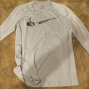 Men’s Nike Shirt