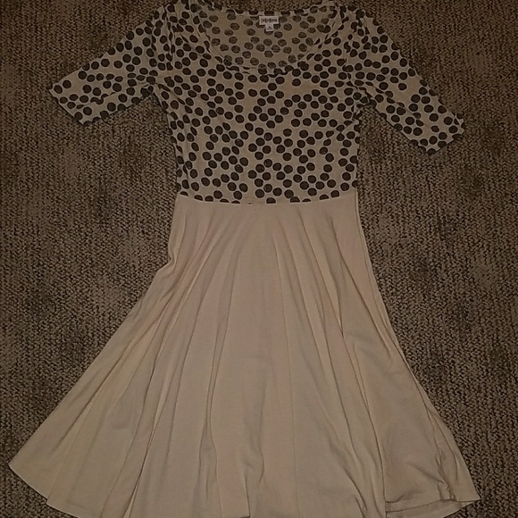 LuLaRoe Dresses & Skirts - Lularoe Nicole sz medium cream and gray