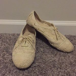 Super Cute Lace Oxfords