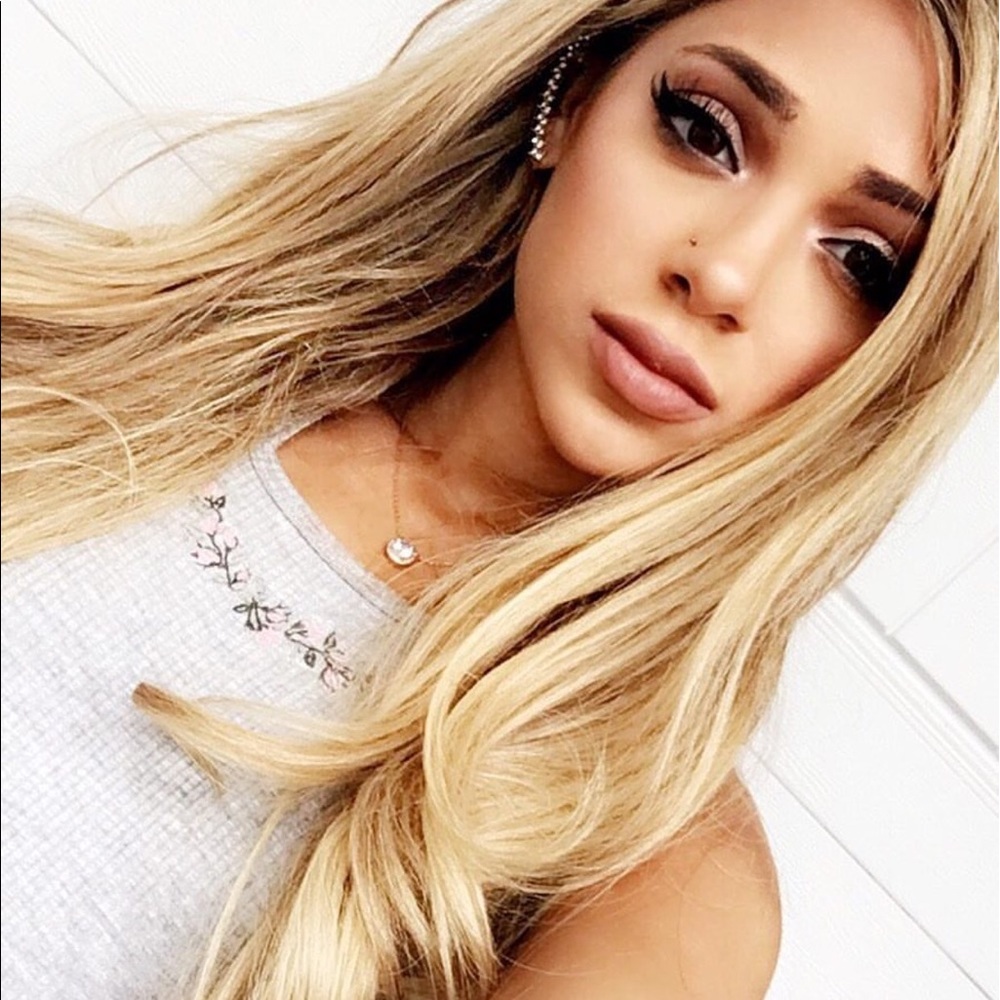 Meet your Posher, Rae