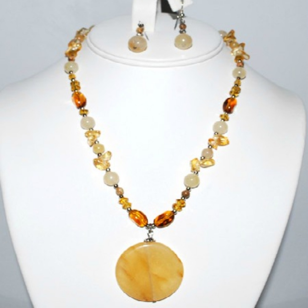 Necklace Set