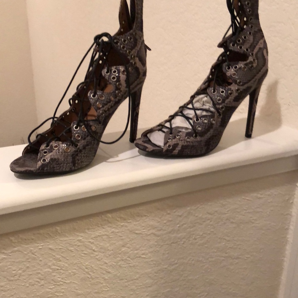 High heel shoes