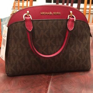 ✨NWT✨ Small Michael Kors Bag