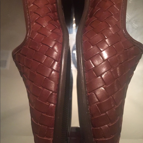 Beautiful Woven Leather Loafers💥LAST PAIR💥 - Picture 2 of 3
