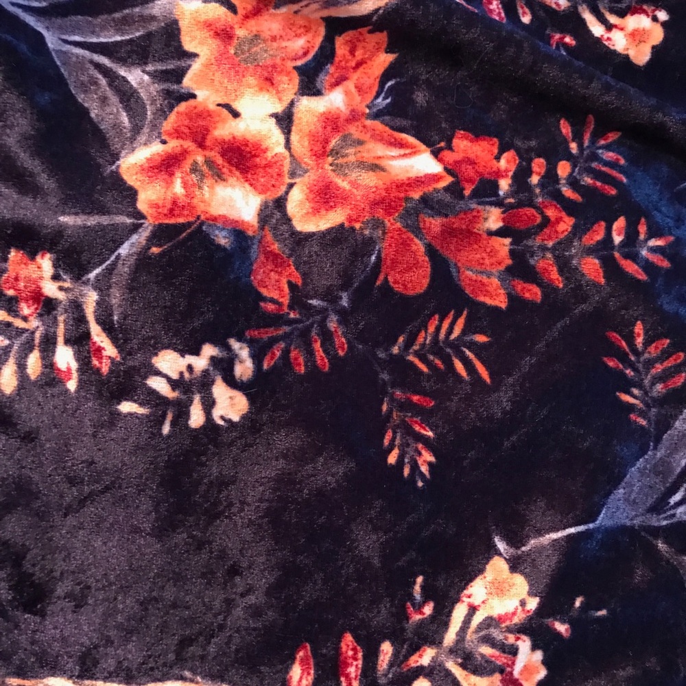 💎Beautiful floral skirt💎 - Picture 4 of 8