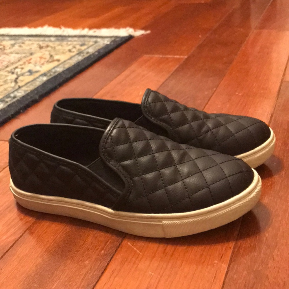 Steve Madden Pleated Slip-Ons