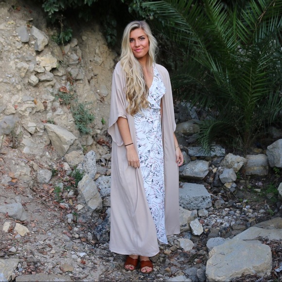 tan duster - Picture 2 of 5