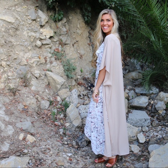 tan duster - Picture 3 of 5