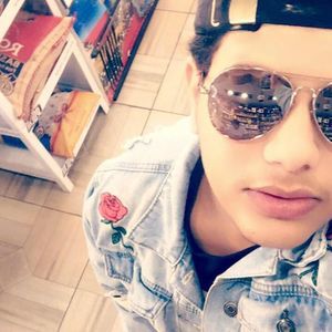 Meet your Posher, Munther