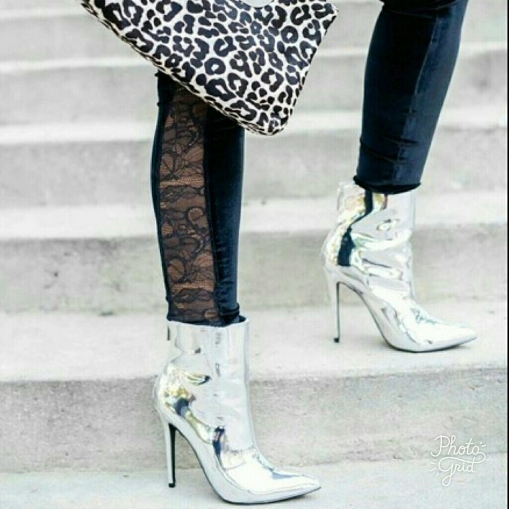 Silver Stiletto Heel Boot Size 8 & 9 - Picture 3 of 7