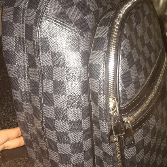 Michael Damier Graphite LV Backpack - Picture 4 of 8