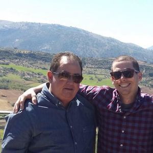 Meet your Posher, Carlos