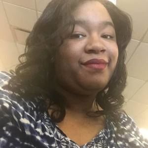 Meet your Posher, Jacqueline