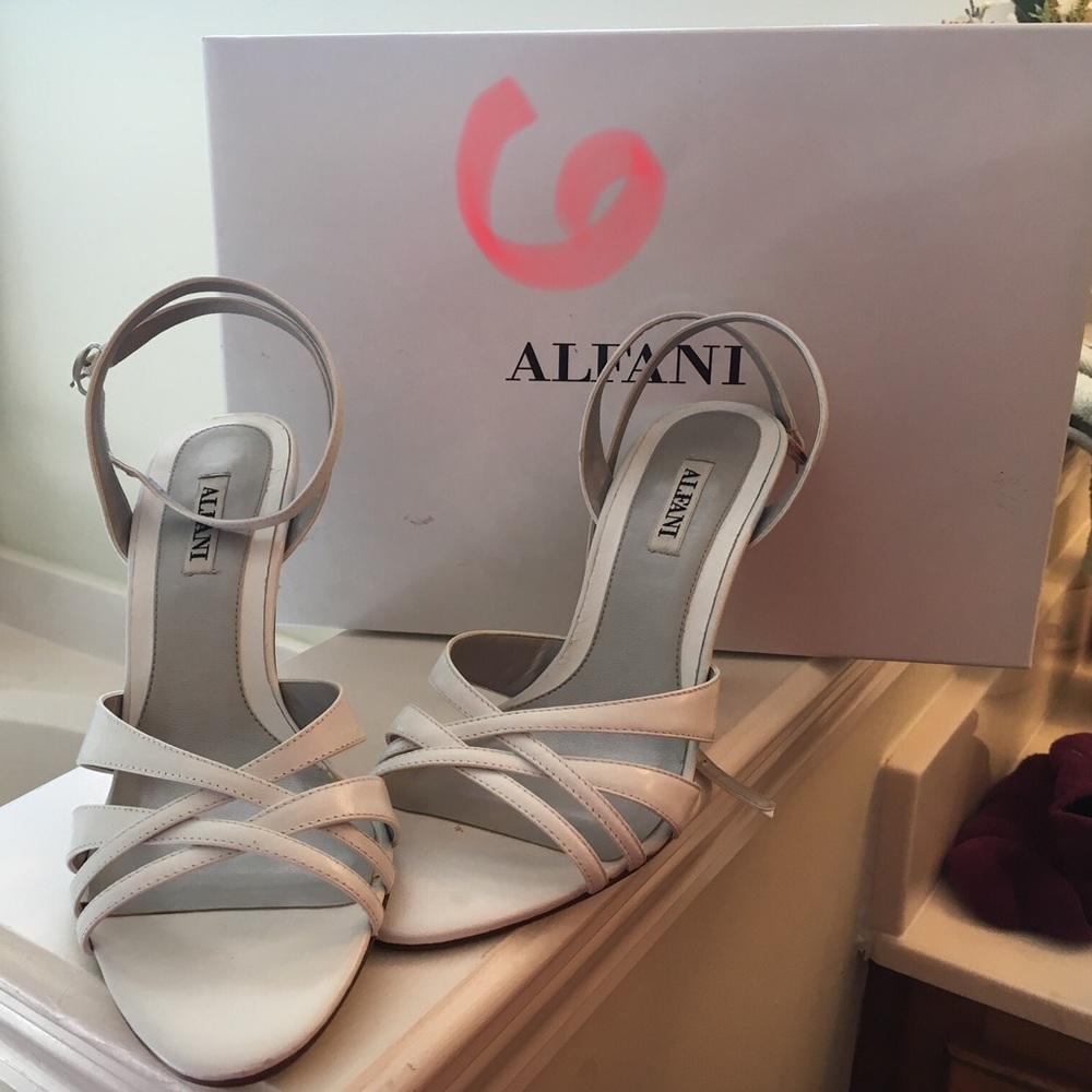 White Alfani strappy heels