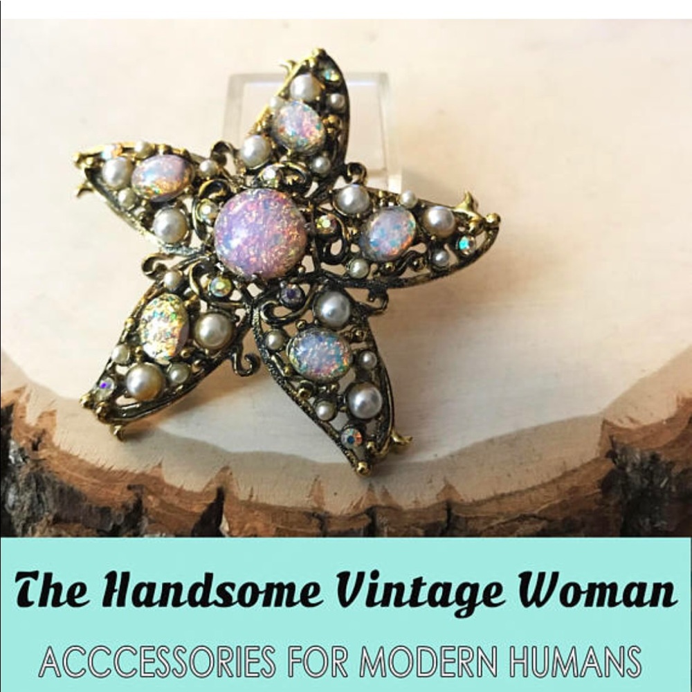 Hollycraft star fish opal brooch, pink vintage pin