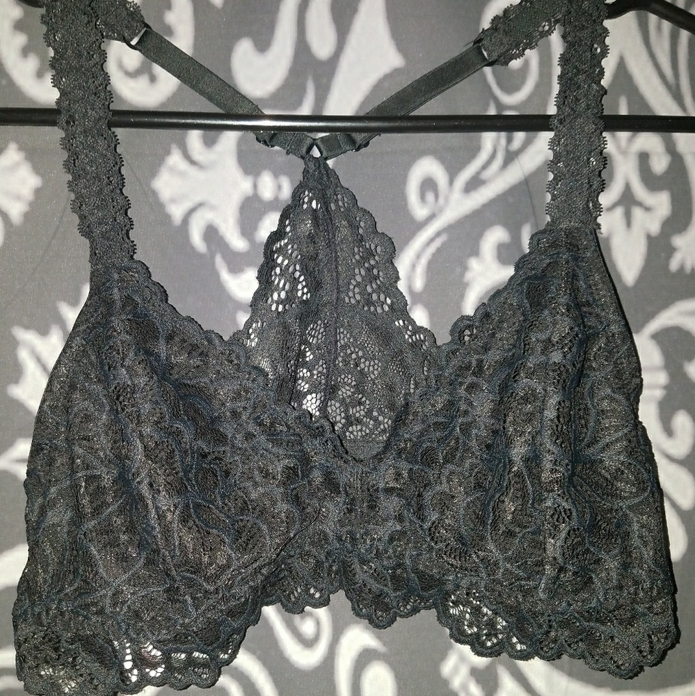 Black bralette
