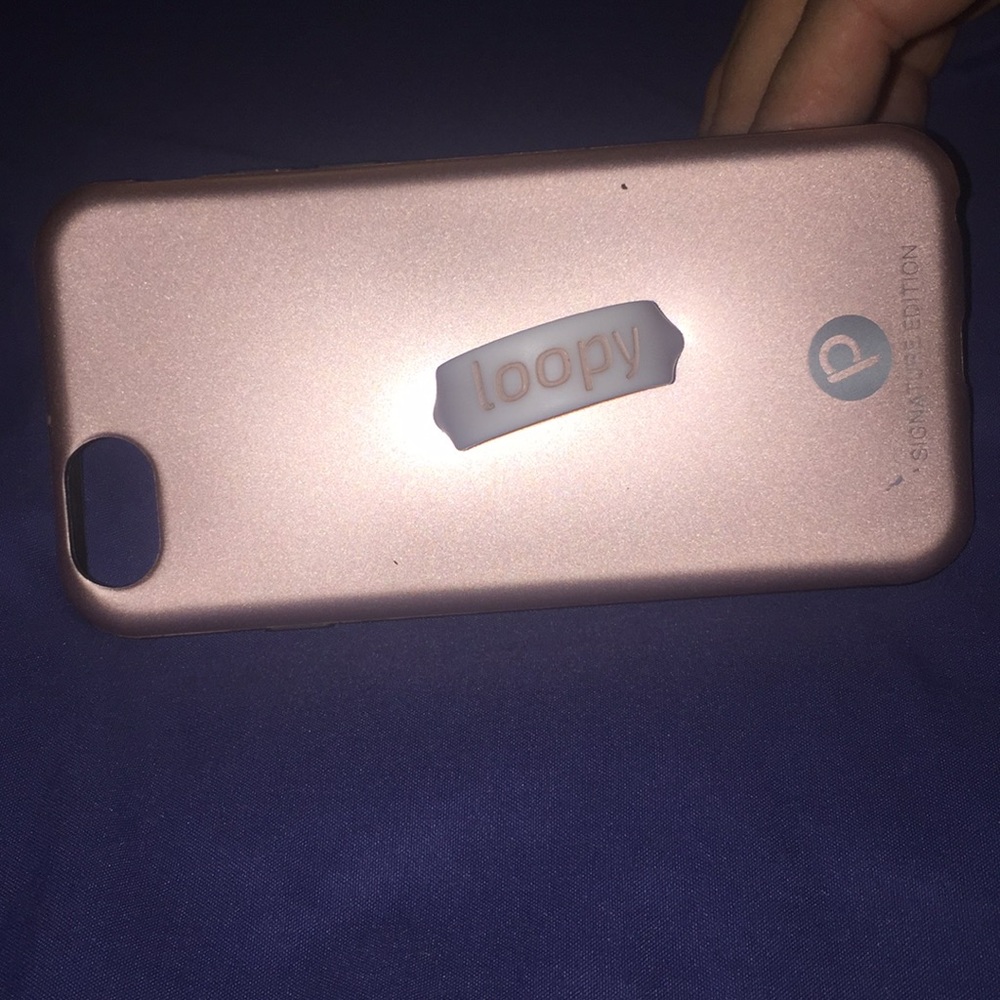 Rose gold loopy iPhone 6 case