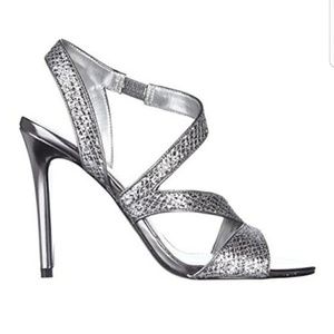 NEW Marc Fisher sz 8/8.5 silver evening sling back