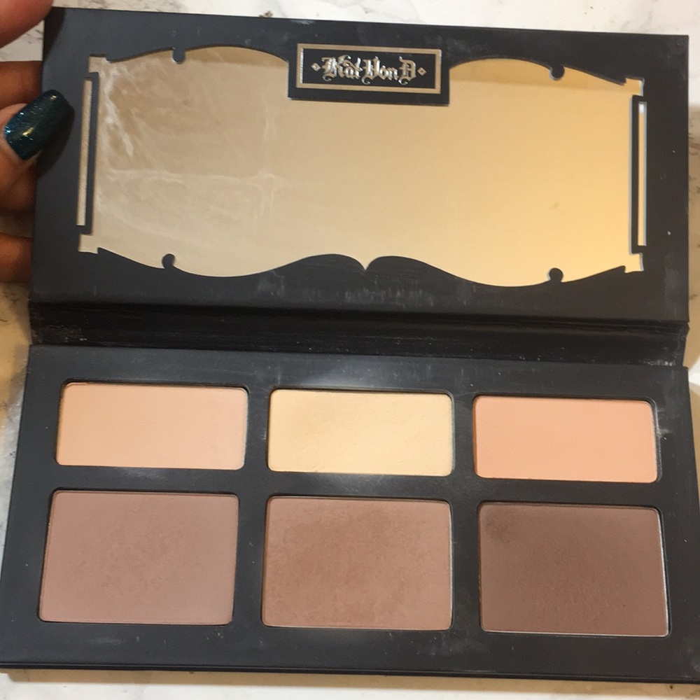 Kat Von D Shade + Light Contour Palette