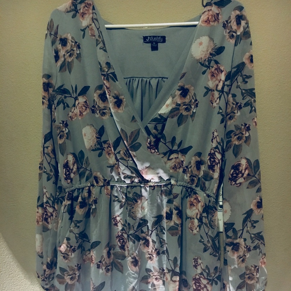 Brand new J for Justify brand dress