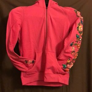 Women’s sz L embellished Twisted Heart Hoodie
