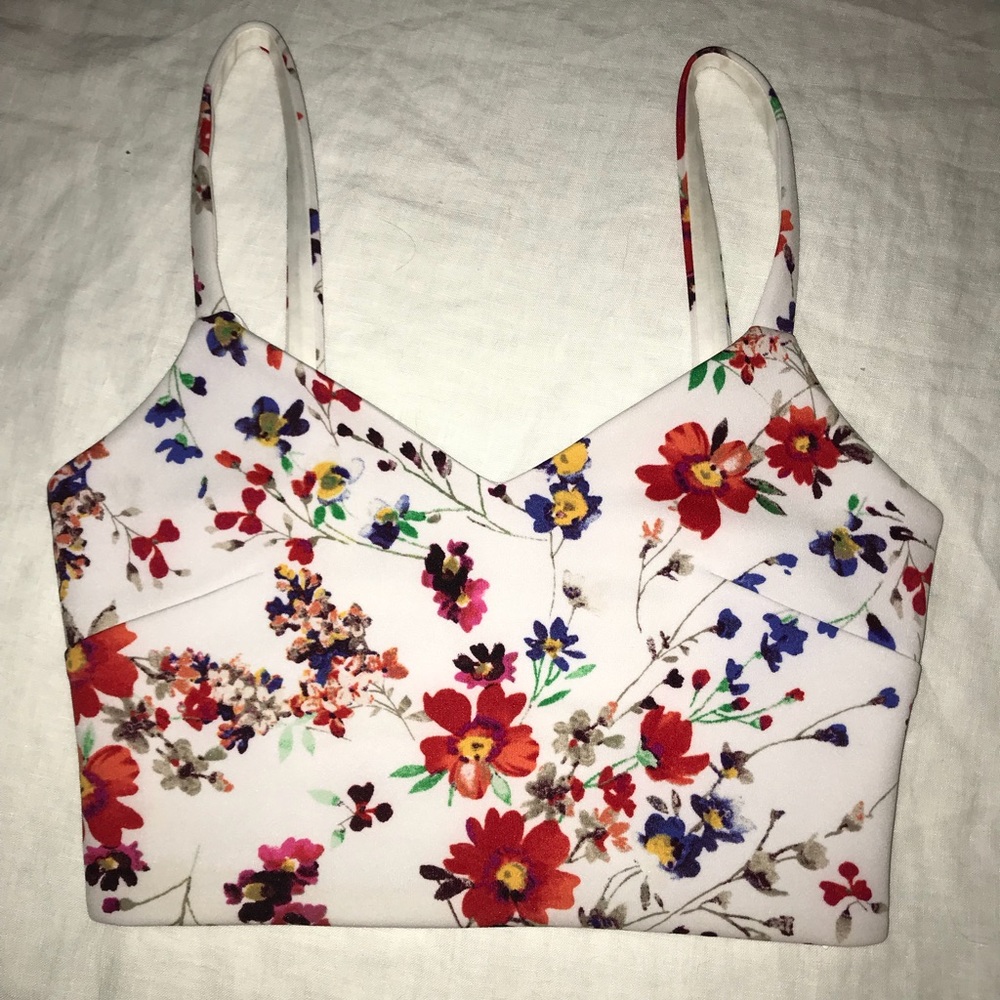 Express Crop Top