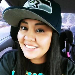 Meet your Posher, Candace