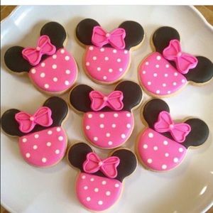 Meet your Posher, Claribel