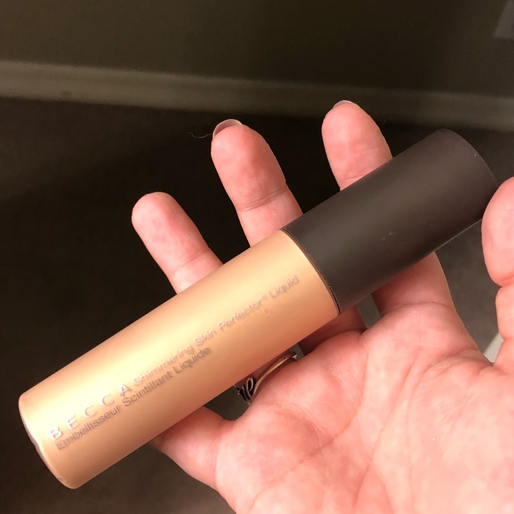 Becca Shimmering Skin Perfector- Prosecco Pop