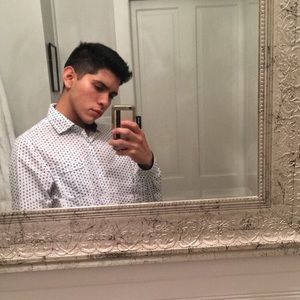 Meet your Posher, Luis