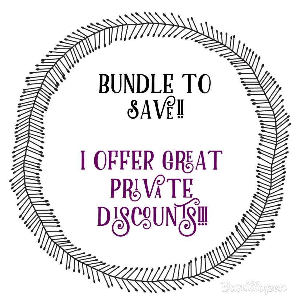 I accept reasonable offers & love to bundle!!