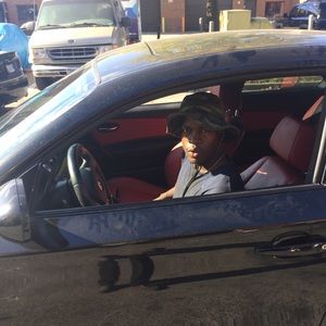 Meet your Posher, Dwayne