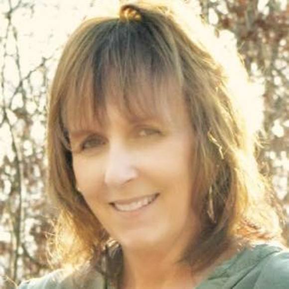 Meet your Posher, Laura lee - Picture 1 of 1