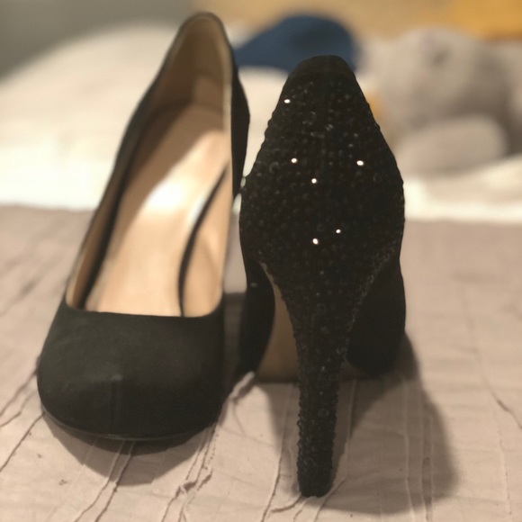 Black suede and crystal platform pumps - Picture 2 of 6