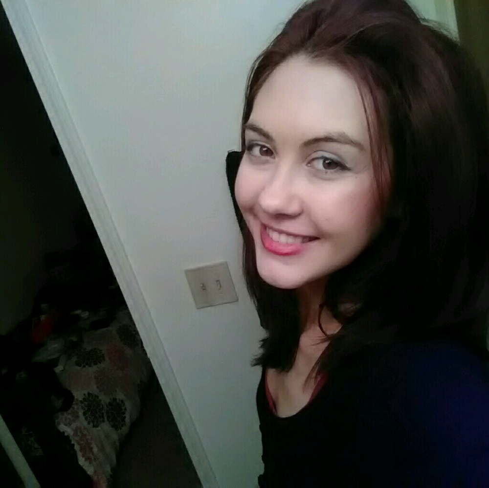 Meet your Posher, Marissa